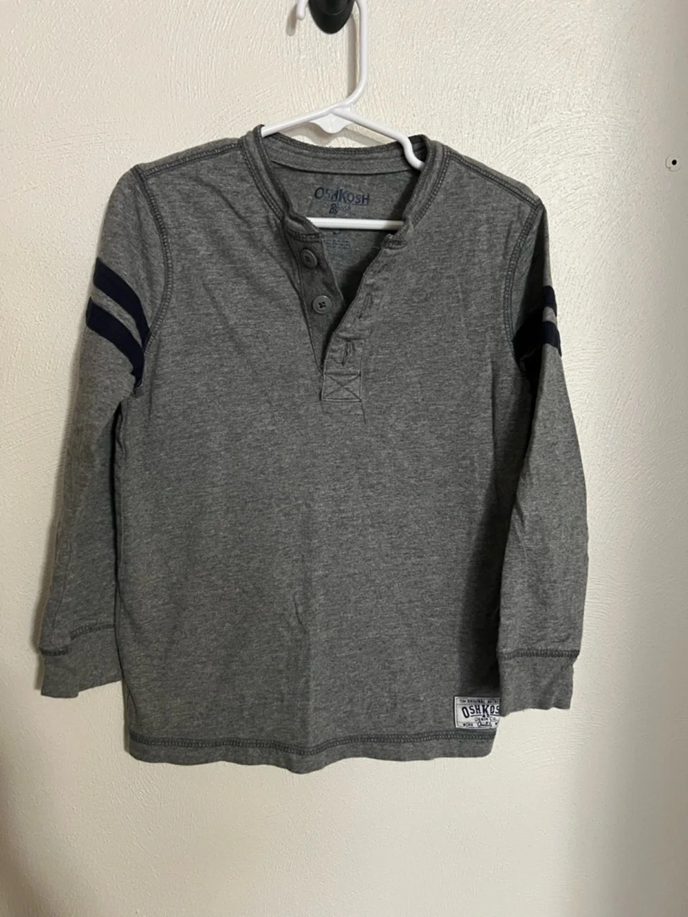 OSH'KOSH B'GOSH Classic Henley Long Sleeve T Shirt Grey Navy Blue Boy's Size‎ 5